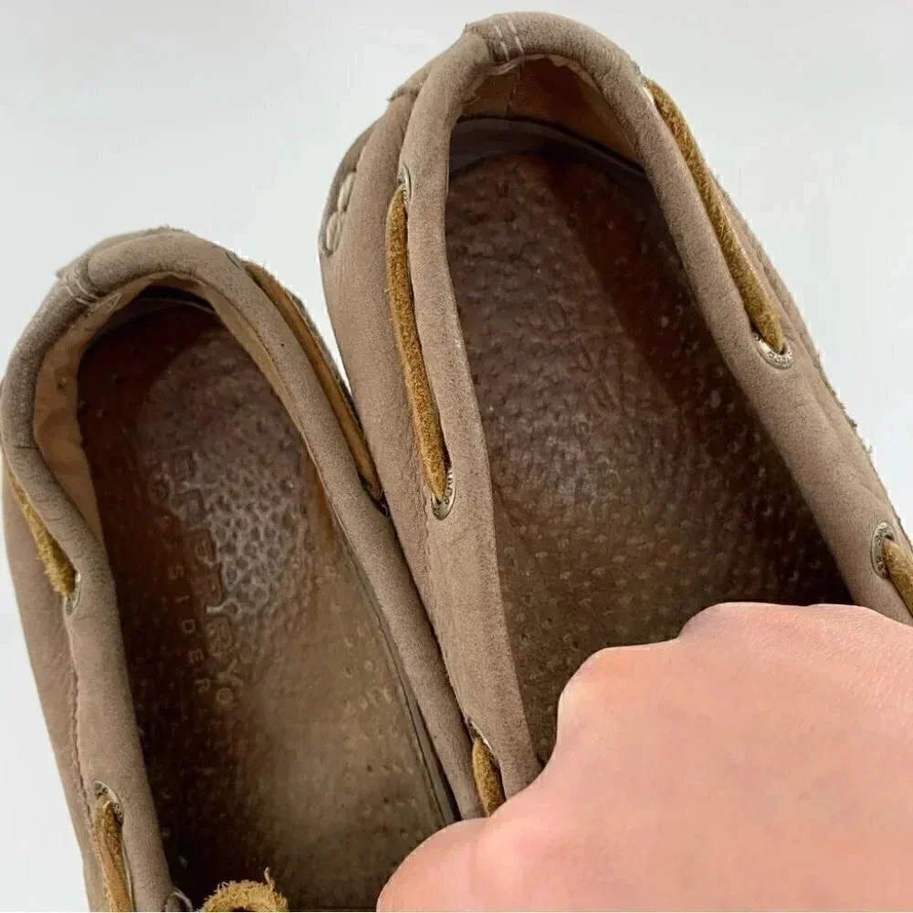 Sperry 8 womens brown leather boat shoes lace up nautical preppy